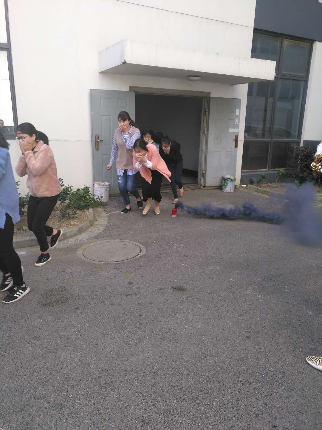 1541129504688022.jpg 消防演習(xí)1.jpg